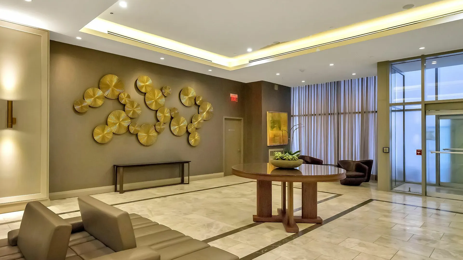 Quickstay - Elegance In Yorkville Toronto Hotel