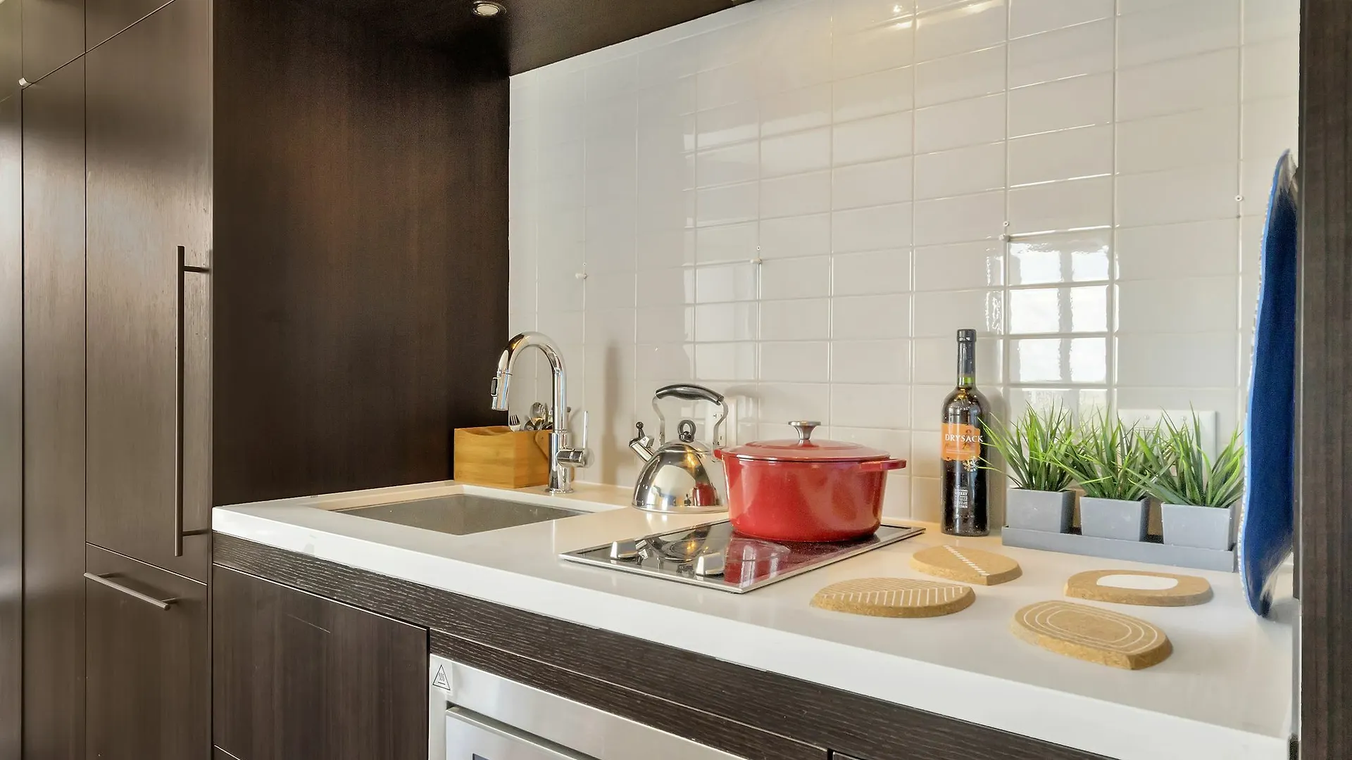 Quickstay - Elegance In Yorkville Toronto Canada
