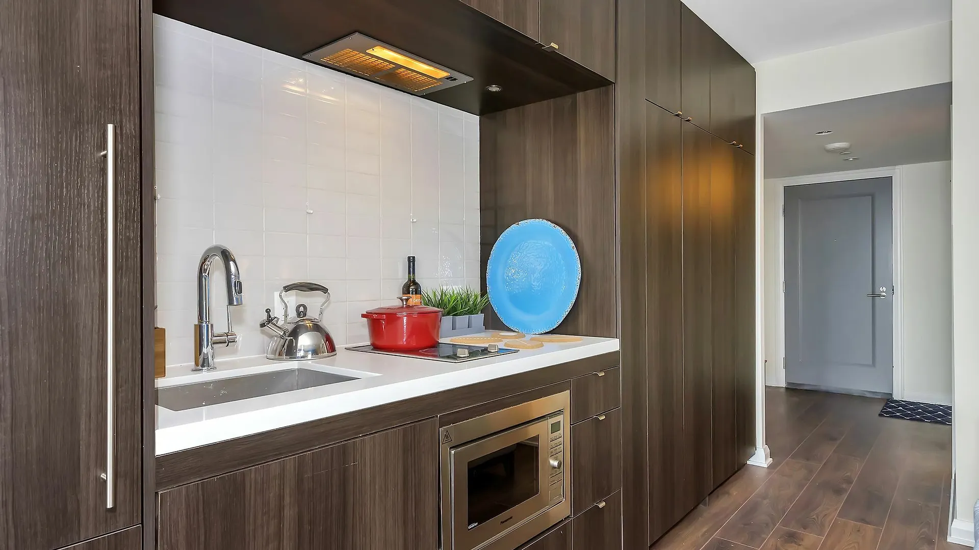 Quickstay - Elegance In Yorkville Toronto 4*,  Canada