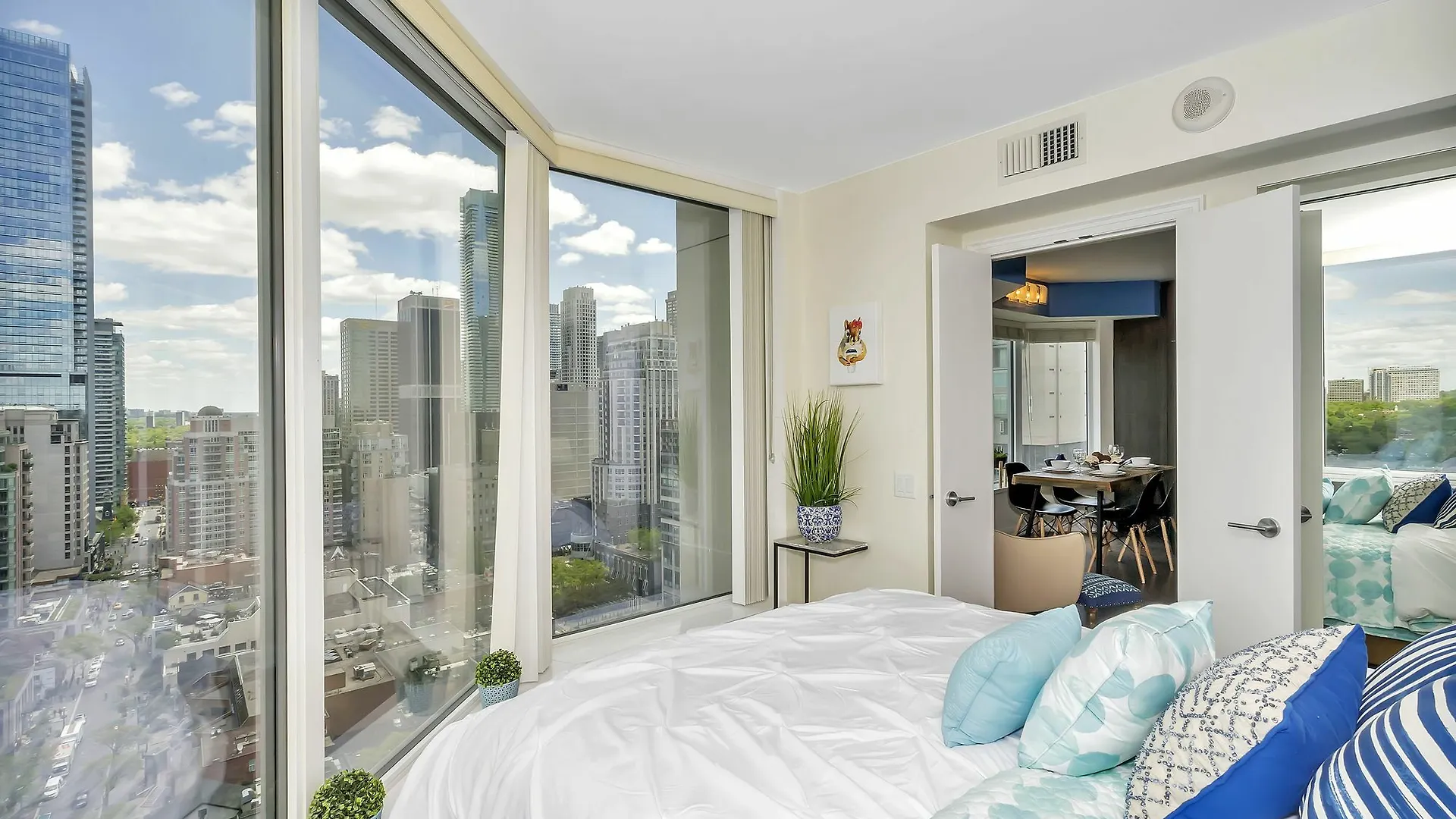 Quickstay - Elegance In Yorkville Toronto Canada
